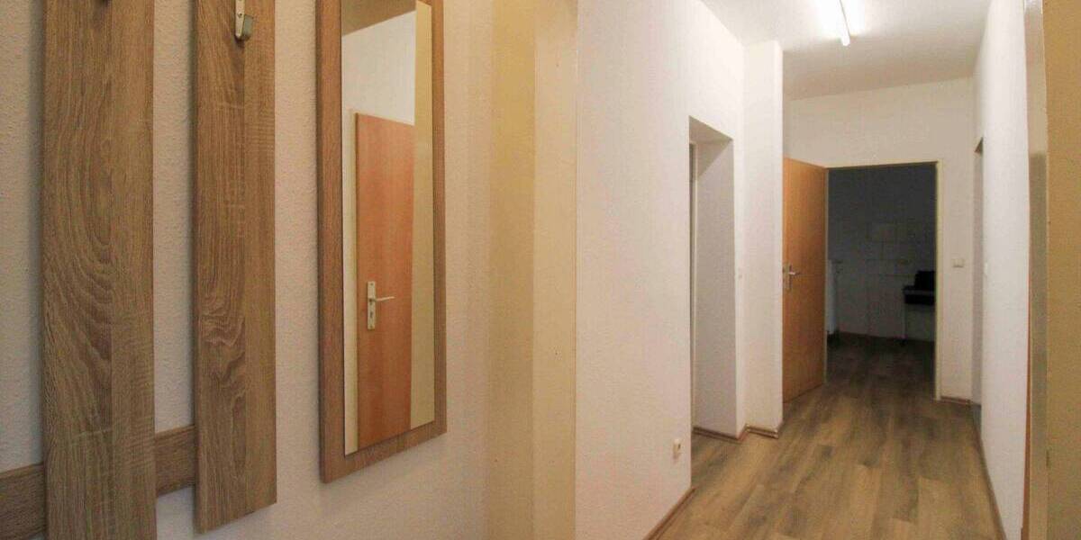 Etagenwohnung Essen Steele - 4 Zimmer, 102 m&sup2;, 135.000&euro; | Angebot:26082918