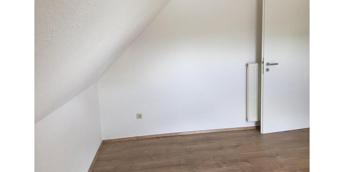 Etagenwohnung Bad Krozingen - 3 Zimmer, 80 m&sup2;, 1.090&euro; | Angebot:25569337