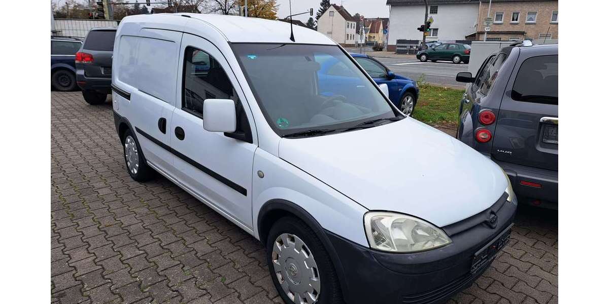 Opel Combo 151.000 km 2.000 € Darmstadt 64291