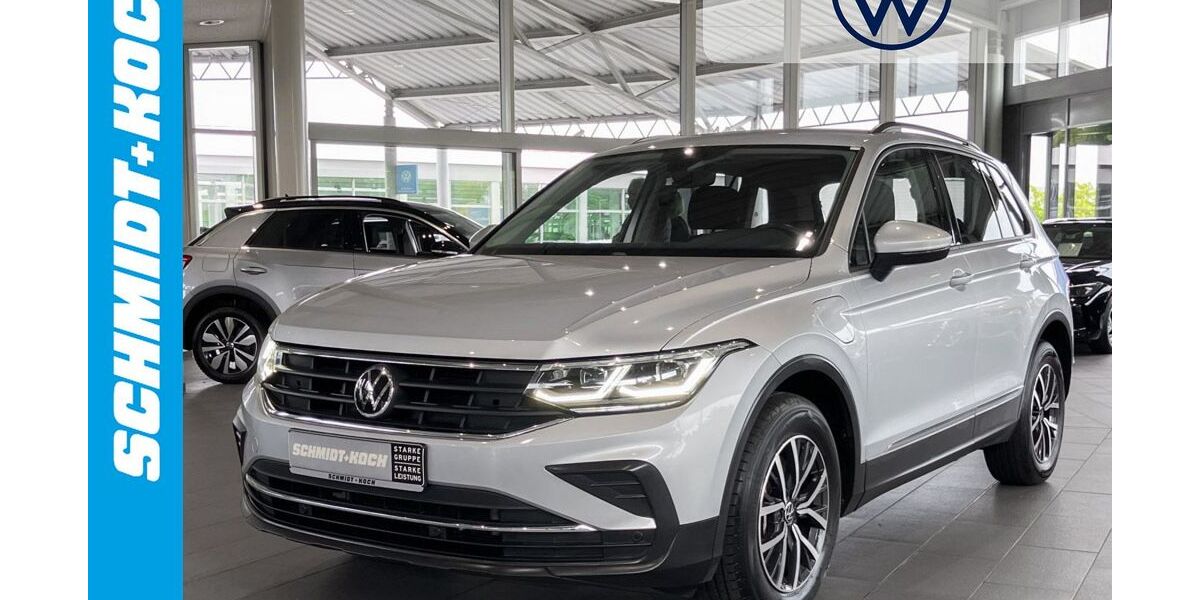 VW Tiguan 67.200 km 24.980 &euro; Wilhelmshaven 26388