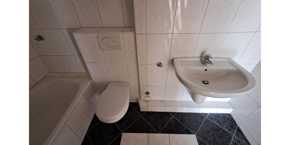 Etagenwohnung Bremerhaven Geestemünde - 3 Zimmer, 65 m&sup2;, 715&euro; | Angebot:26534543