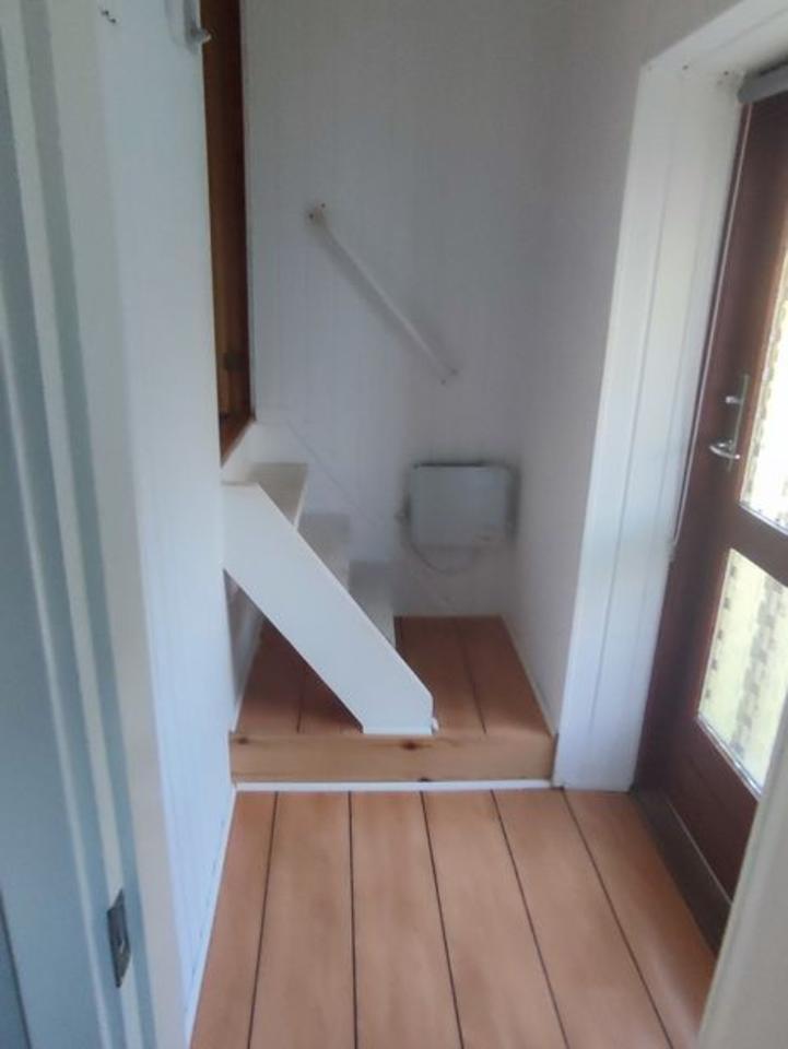Schönes Einfamilienhaus mit großem Grunstück und Carport in DK