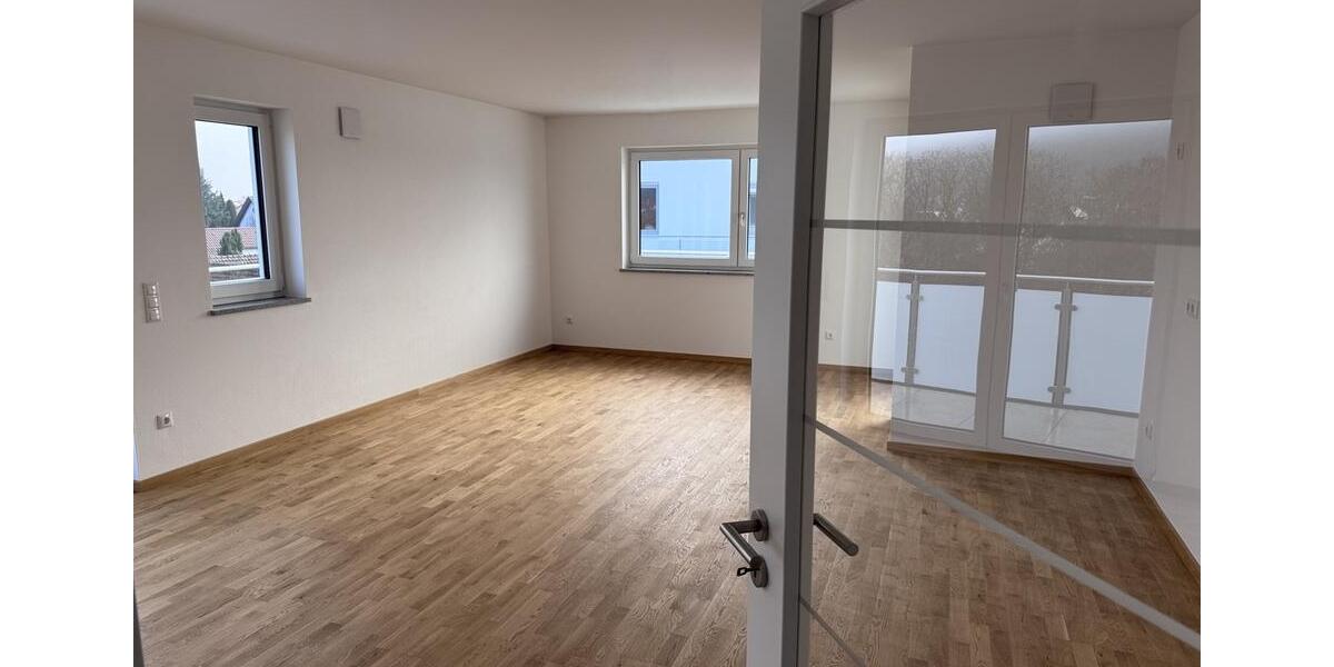 Einfamilienhaus Deggendorf - 3 Zimmer, 129 m&sup2;, 1.390&euro; | Angebot:25177514