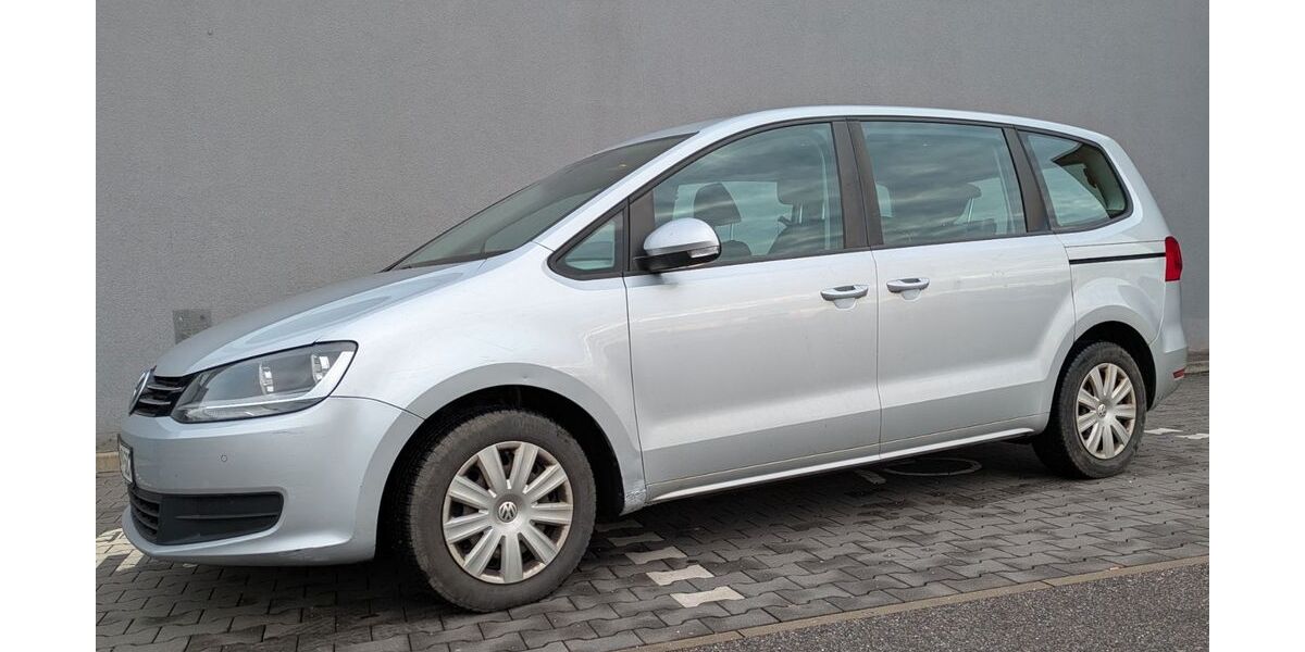 VW Sharan 216.000 km 7.900 &euro; Aiglsbach 84089
