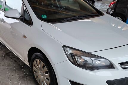 Opel Astra 196.000 km 5.750 &euro; Burglengenfeld 93133