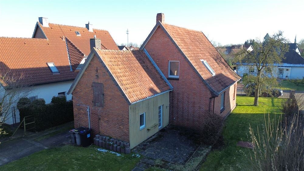 Gepflegtes Einfamilienhaus in exponierte Lage! - Einfamilienhaus Stolzenau | Angebot:26302304