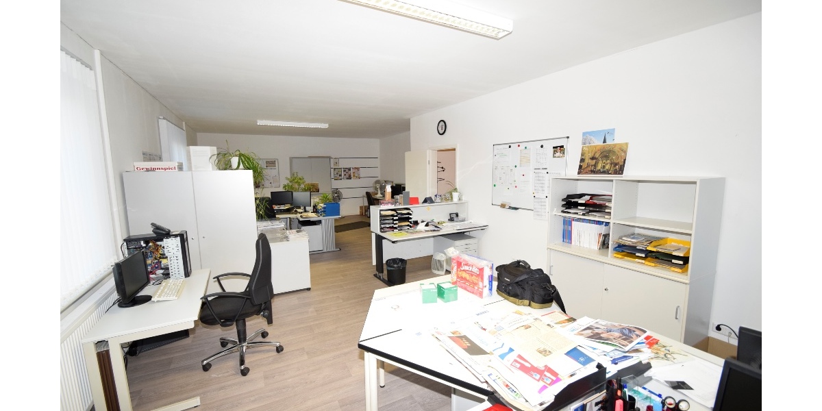 Hauptverkehrsstr. Sulingen: Gewerbehalle teilbar viele Parkplätze - Gewerbeobjekt Sulingen | Angebot:25416987