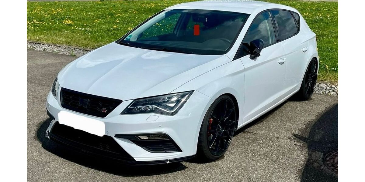 Seat Leon 103.000 km 16.850 € Urbach 73660