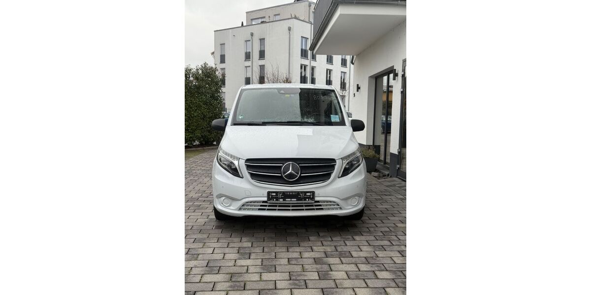 Mercedes-Benz Vito 128.669 km 29.920 € Hofheim am Taunus 65719