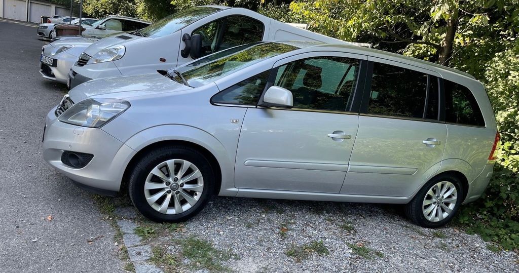 Opel Zafira 220.000 km 4.200 &euro; Friedrichshafen 88045