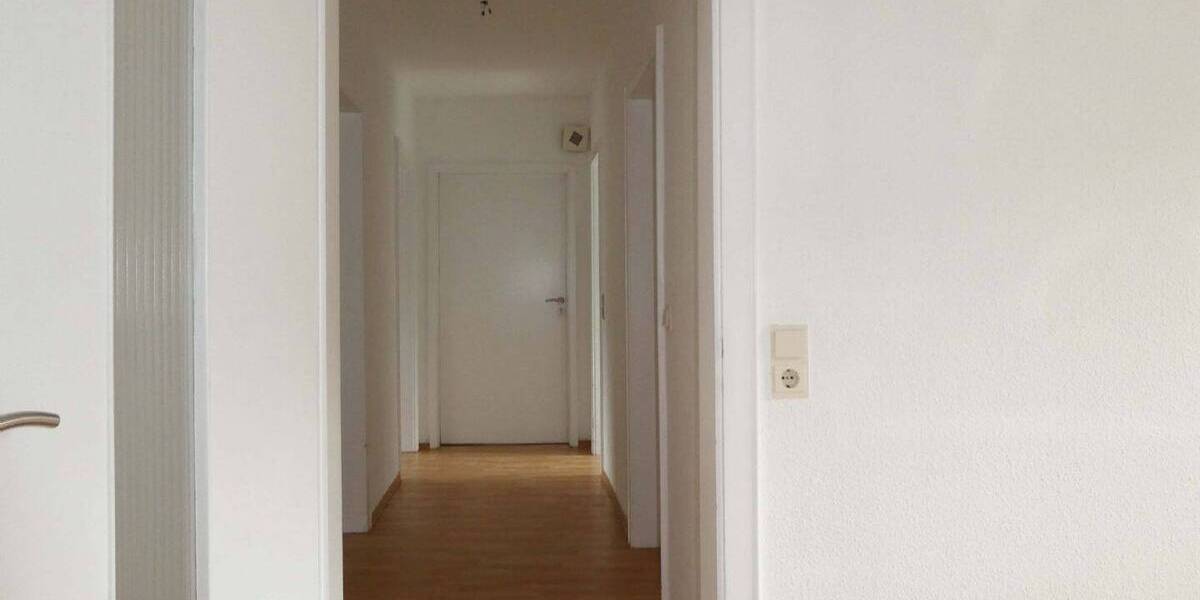 Mehrfamilienhaus, Wohnhaus Bad Orb - 7 Zimmer, 169 m&sup2;, 449.000&euro; | Angebot:25704433