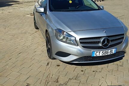 Mercedes-Benz A 180 135.000 km 12.000 &euro; Stuttgart 70182