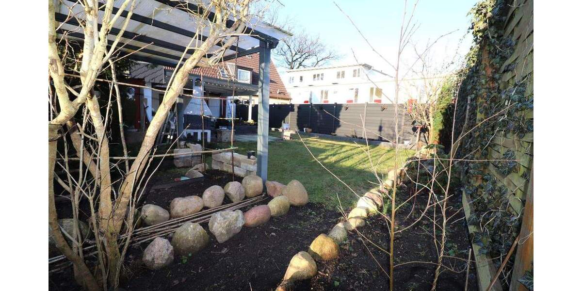 Doppelhaushälfte Wahlstedt - 4 Zimmer, 100 m&sup2;, 345.000&euro; | Angebot:25726000