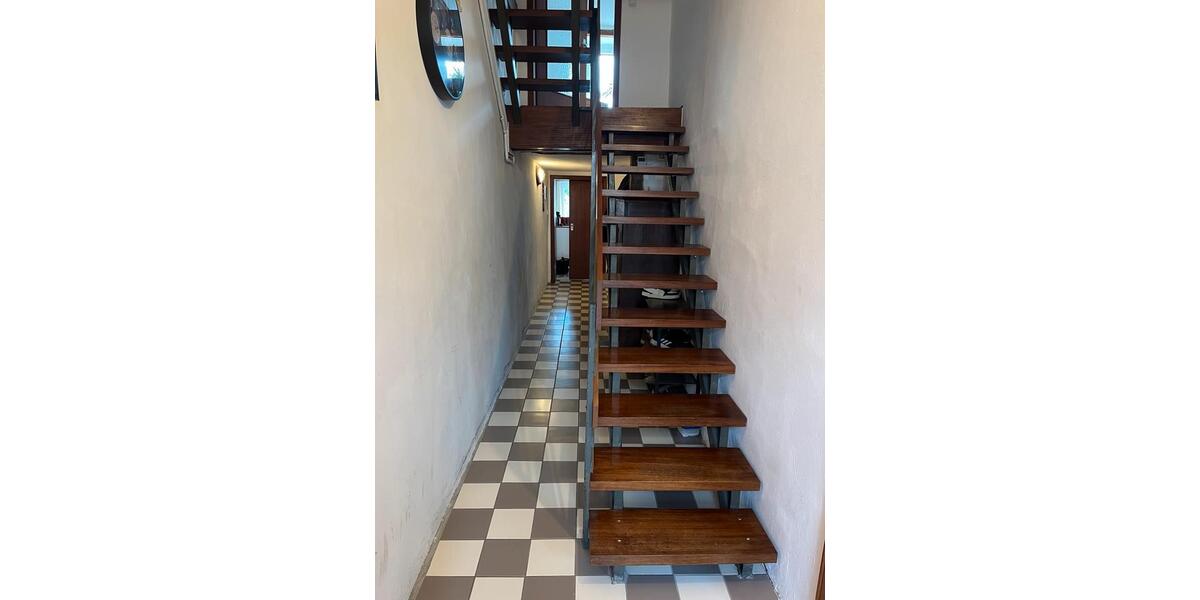 Reihenhaus Lemgo - 6 Zimmer, 97 m&sup2;, 220.000&euro; | Angebot:26618237