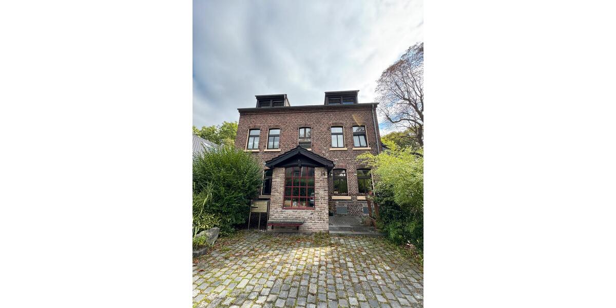 Dachgeschoßwohnung Köln Heimersdorf - 3 Zimmer, 78 m&sup2;, 405.000&euro; | Angebot:24675913