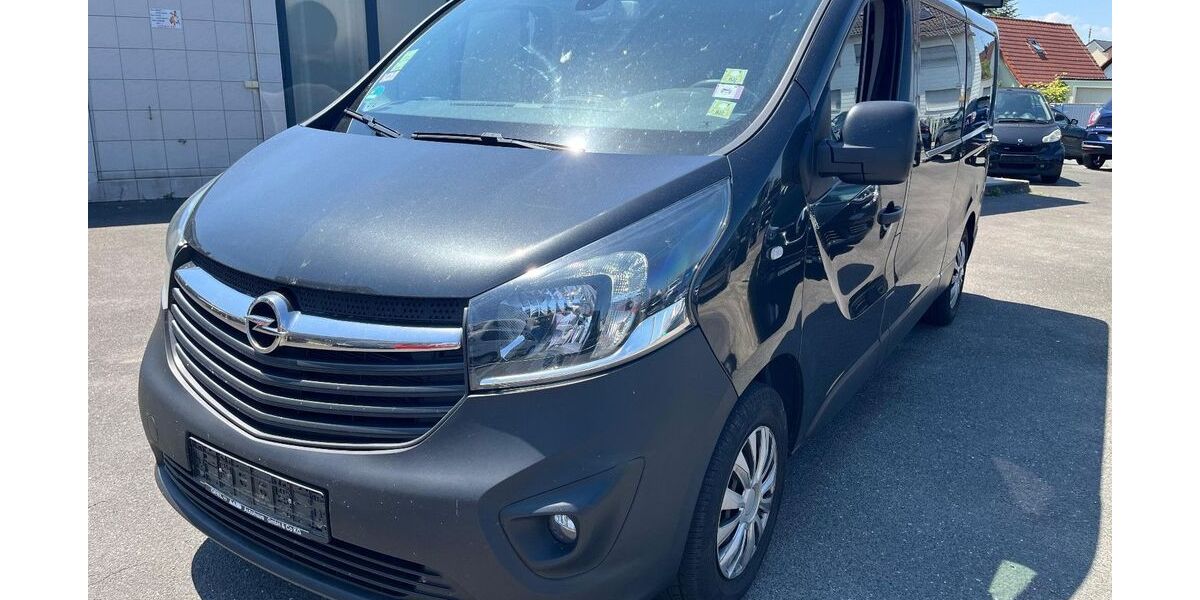 Opel Vivaro 187.700 km 11.800 &euro; Nürnberg 90431