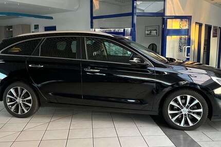 Hyundai i30 121.311 km 12.990 &euro; Bergen / Rügen 18528