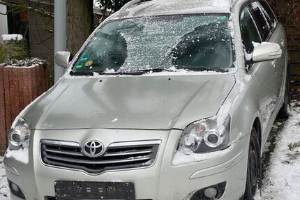 Toyota Avensis 213.000 km 1.800 &euro; Klein-Winternheim 55270