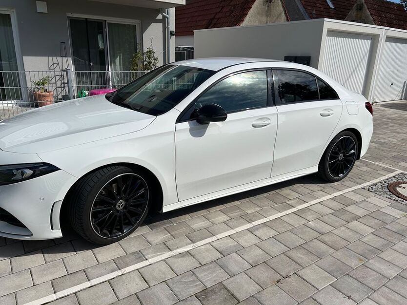 Mercedes-Benz 220 125.000 km 22.999 € Oberndorf am Lech 86698