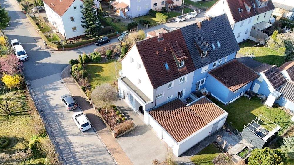 Doppelhaushälfte Neuendettelsau - 5 Zimmer, 154 m&sup2;, 520.000&euro; | Angebot:25744761