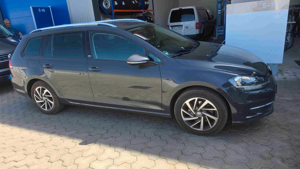 VW Golf 183.000 km 9.900 &euro; Dahlwitz-Hoppegarten 15366