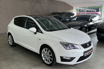 Seat Ibiza 105.946 km 9.950 € Berlin 12357