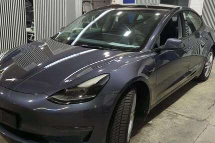 Tesla Model 3 100.000 km 24.480 &euro; Herges-Hallenberg 98587