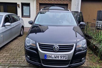 VW Touran 195.000 km 5.500 &euro; Rheinbach 53359