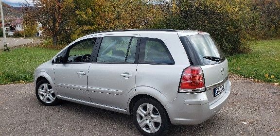 Opel Zafira 170.000 km 3.400 &euro; Geislingen 73312