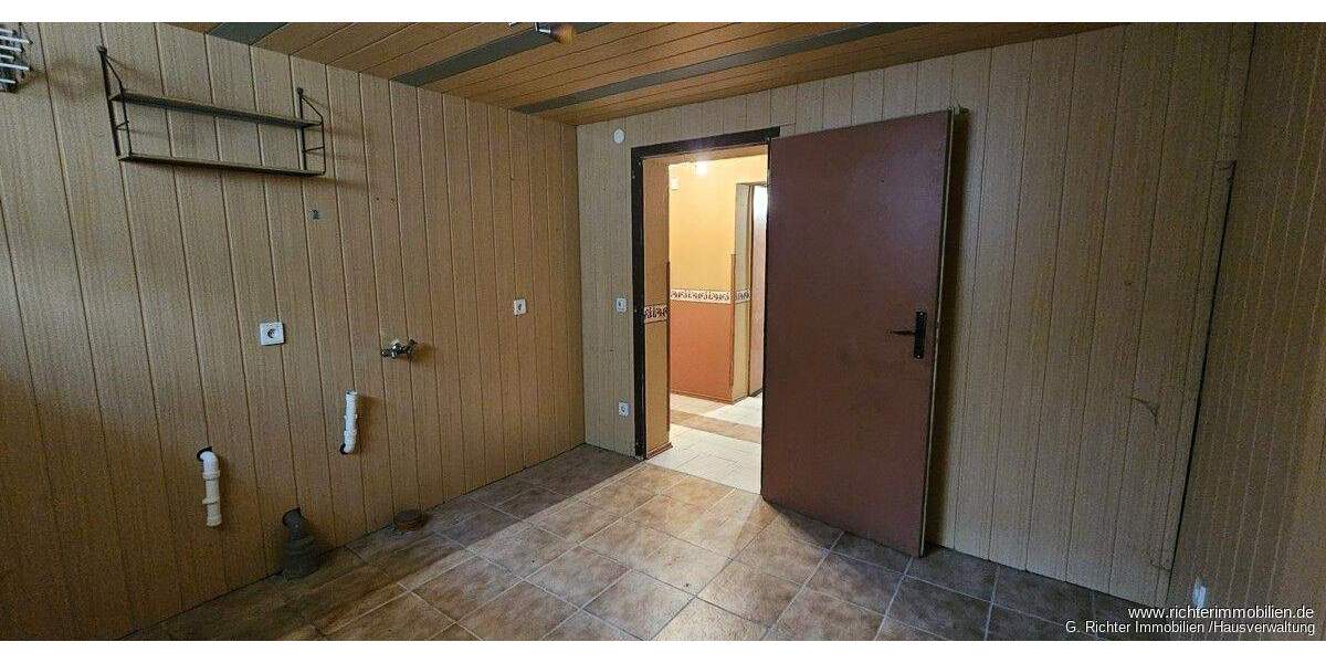 Einfamilienhaus Brand-Erbisdorf / Oberreichenbach Oberreichenbach - 7 Zimmer, 108 m&sup2;, 200.000&euro; | Angebot:25385493