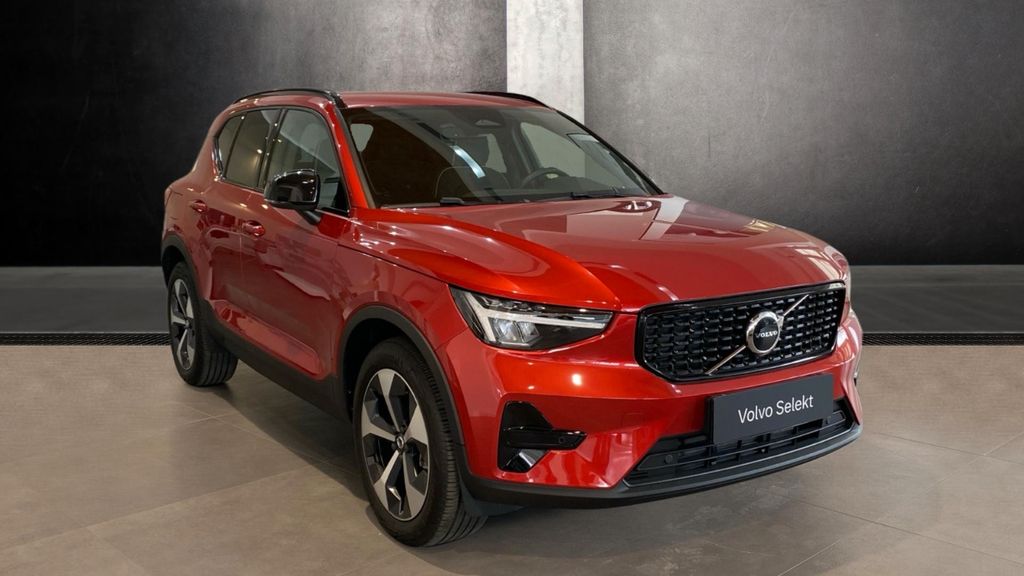 Volvo XC40 9.000 km 33.653 &euro; Neuhausen/Erzgeb 09544