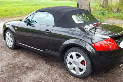 Audi TT 122.000 km 7.659 € Oppenweiler 71570