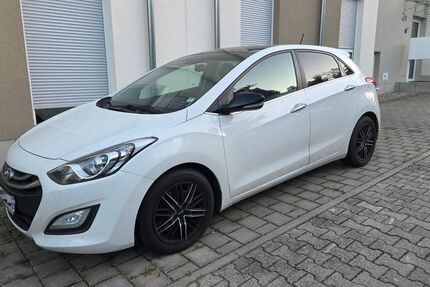 Hyundai i30 209.000 km 6.900 &euro; Grünstadt 67269