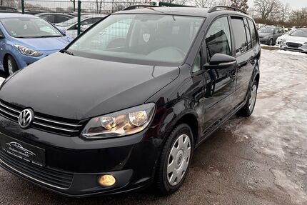 VW Touran 177.483 km 6.598 &euro; Ahrensbök 23623