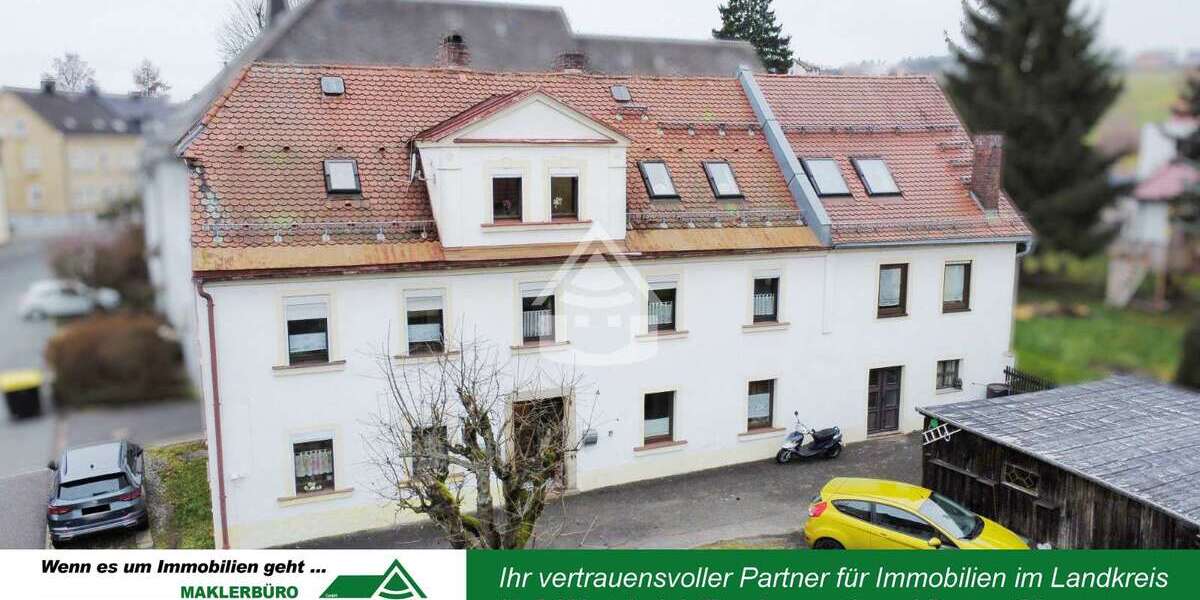 Haus zum Kaufen in Marktredwitz 219.000 € 251 m² 7 zimmer