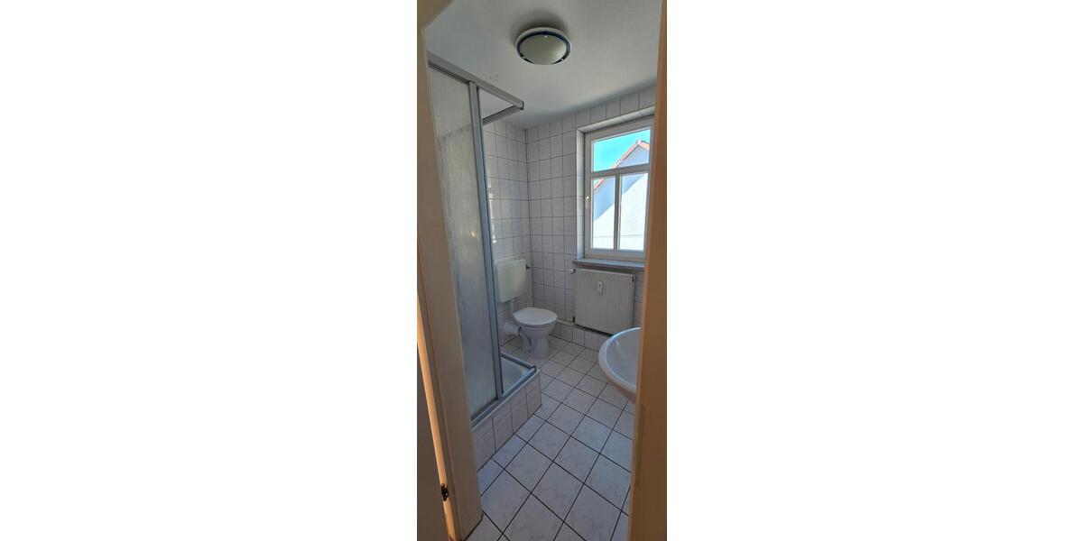 Etagenwohnung Stadtilm - 1 Zimmer, 39 m&sup2;, 173&euro; | Angebot:26165231