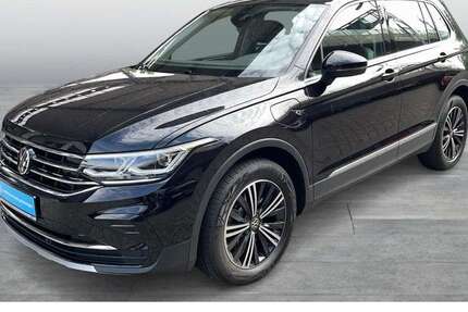 VW Tiguan 54.300 km 27.850 &euro; Siegen 57076