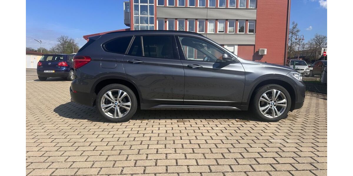 BMW X1 141.000 km 16.000 &euro; Stadtallendorf 35260
