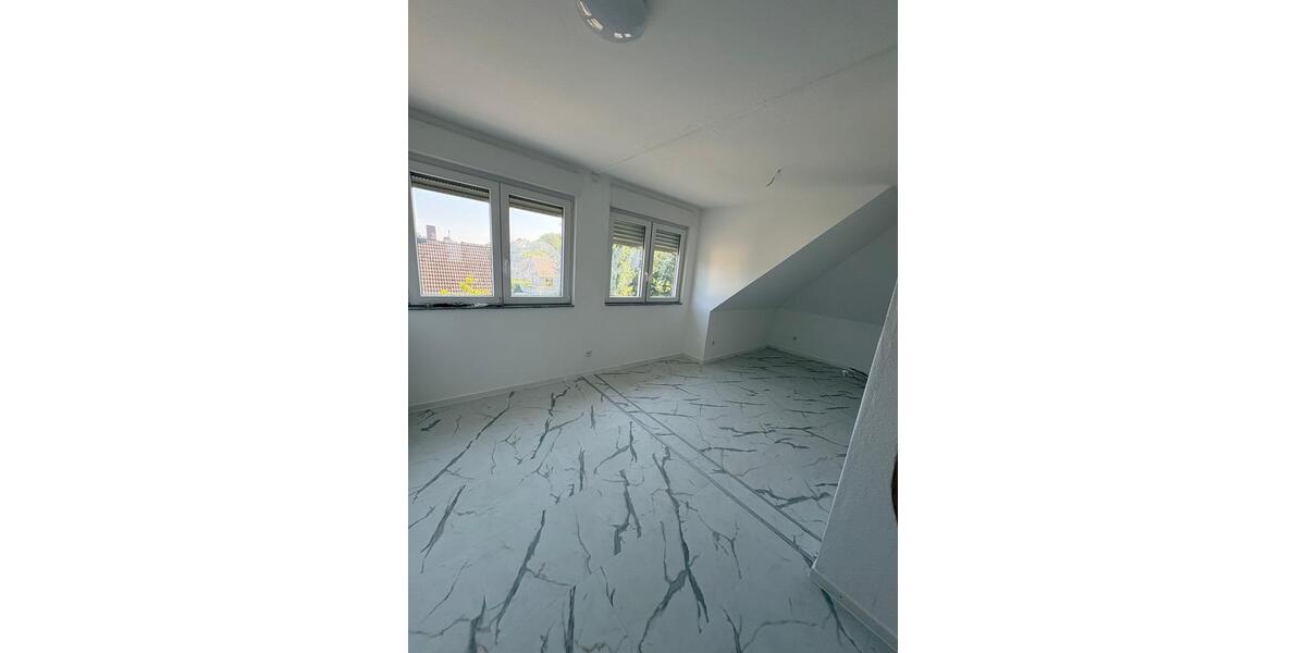 Dachgeschoßwohnung Hamm Daberg - 3.5 Zimmer, 75 m&sup2;, 750&euro; | Angebot:26683017