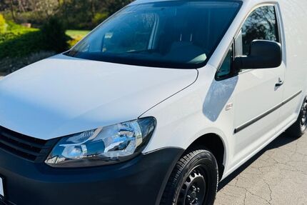 VW Caddy 111.000 km 7.790 &euro; Merzig 66663