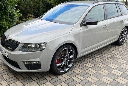 Skoda Octavia 128.000 km 15.100 &euro; Berlstedt 99439