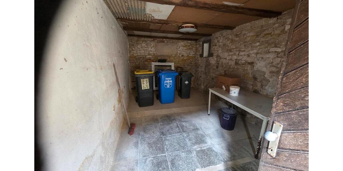 Doppelhaushälfte Bad Lauchstädt - 4 Zimmer, 75 m&sup2;, 84.000&euro; | Angebot:27107780