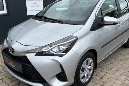 Toyota Yaris 30.984 km 11.999 &euro; Neubrandenburg 17034