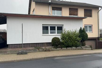 Mehrfamilienhaus mit 4 Wohneinheiten in Kirchhain zimmer