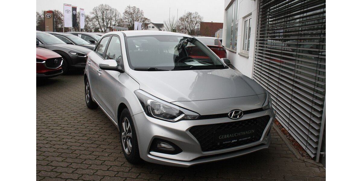 Hyundai i20 74.460 km 11.990 &euro; Neubrandenburg 17034