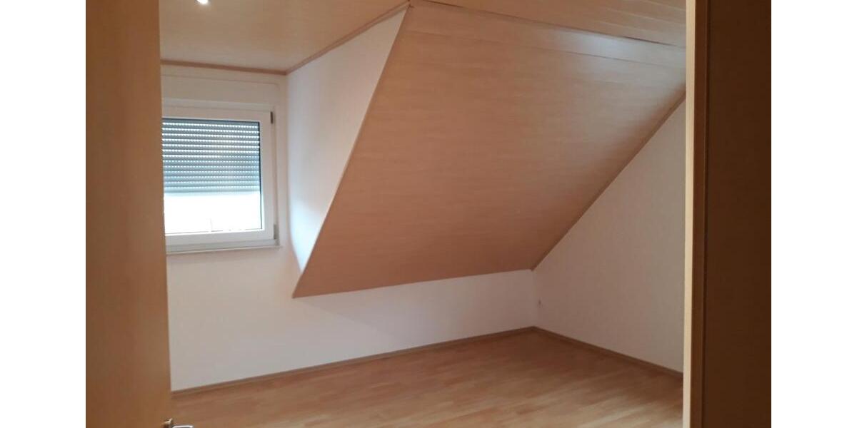 Erdgeschoßwohnung Weihenzell - 5 Zimmer, 145 m&sup2;, 1.050&euro; | Angebot:26394235