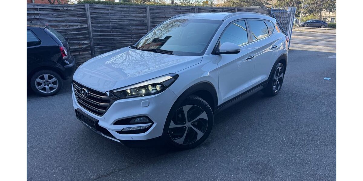 Hyundai TUCSON 119.670 km 14.999 &euro; Wiesbaden 65189