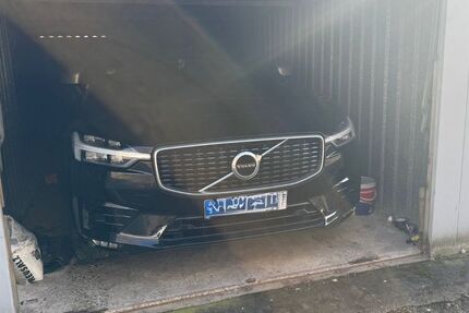 Volvo XC60 149.000 km 26.490 &euro; Oberhausen 46117