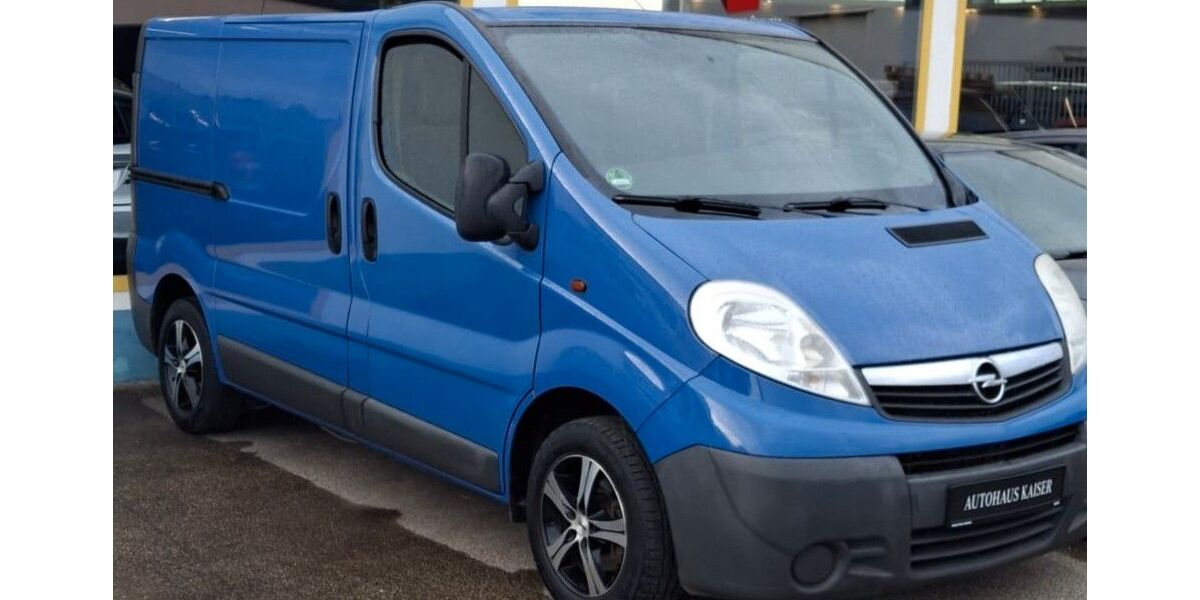 Opel Vivaro 320.000 km 1.599 € Aach 54298