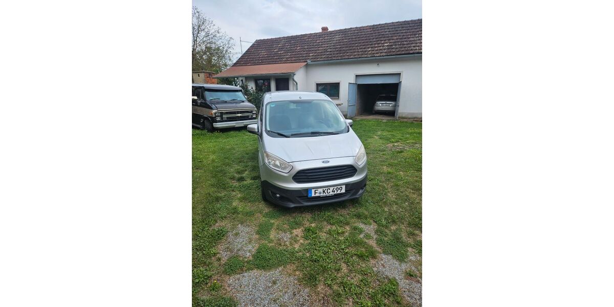 Ford Transit Courier 166.000 km 5.900 &euro; Frankfurt am Main 60311